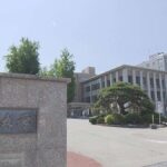 レス2番のリンク先のサムネイル画像