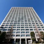 レス4番のリンク先のサムネイル画像